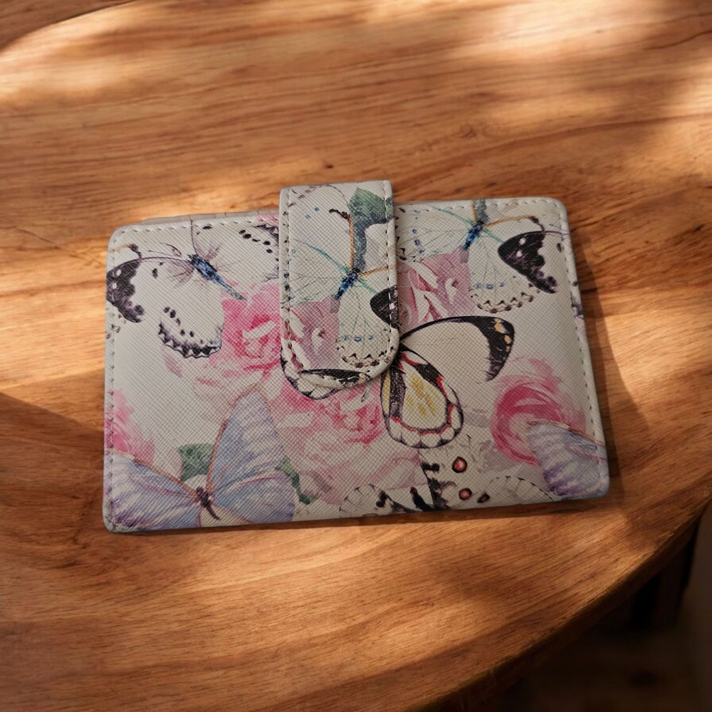 Mundi Pink and Blue Key Card Holder with Artistic Design